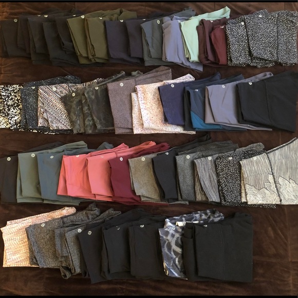 🎁 (6pc) Lululemon mystery Box!!! 🎁 - Picture 2 of 10